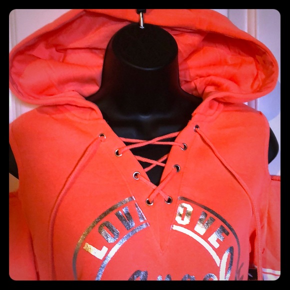 HOST PICK 💕 LAST CALL‼️ DONATING TO FIRE VICTIMS‼️ HOODED SWEATSHIRT Womens M L - Picture 9 of 12